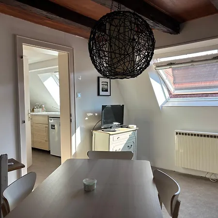 Tiers Lieu 59 Grand Rue Quarto em Acomodações Particulares *