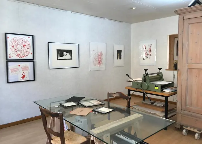 Tiers Lieu 59 Grand Rue Homestay *